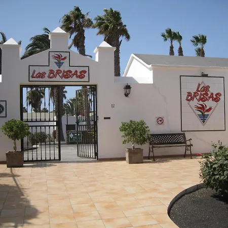Deluxe 2 Bedroom On Brisas Complex With Large Heated Pool, Close To Playa Blanca (Lanzarote)